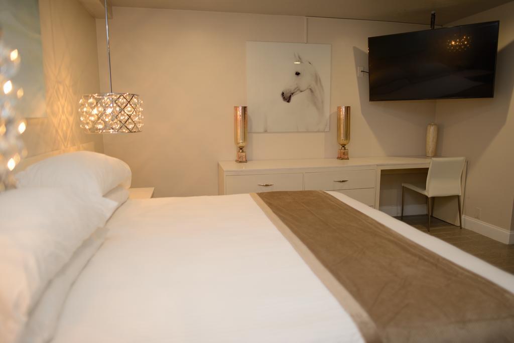 Hotel Le Reve Пасадена Екстериор снимка